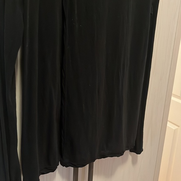 JAMES PERSE  black turtleneck with back detail - Picture 7 of 7